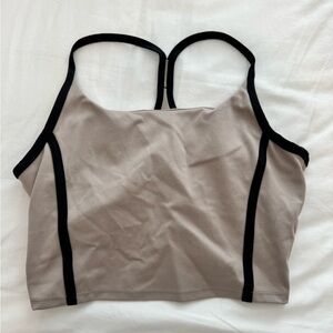 Very cute tanktop for working out or athleisure